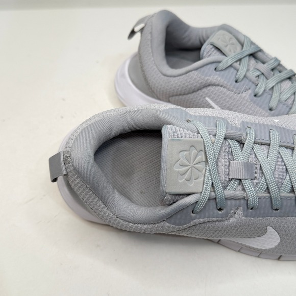 Nike Flex Experience Run 12 Womens 6.5 Extra Wide Grey White Road Running Shoes - Picture 8 of 10